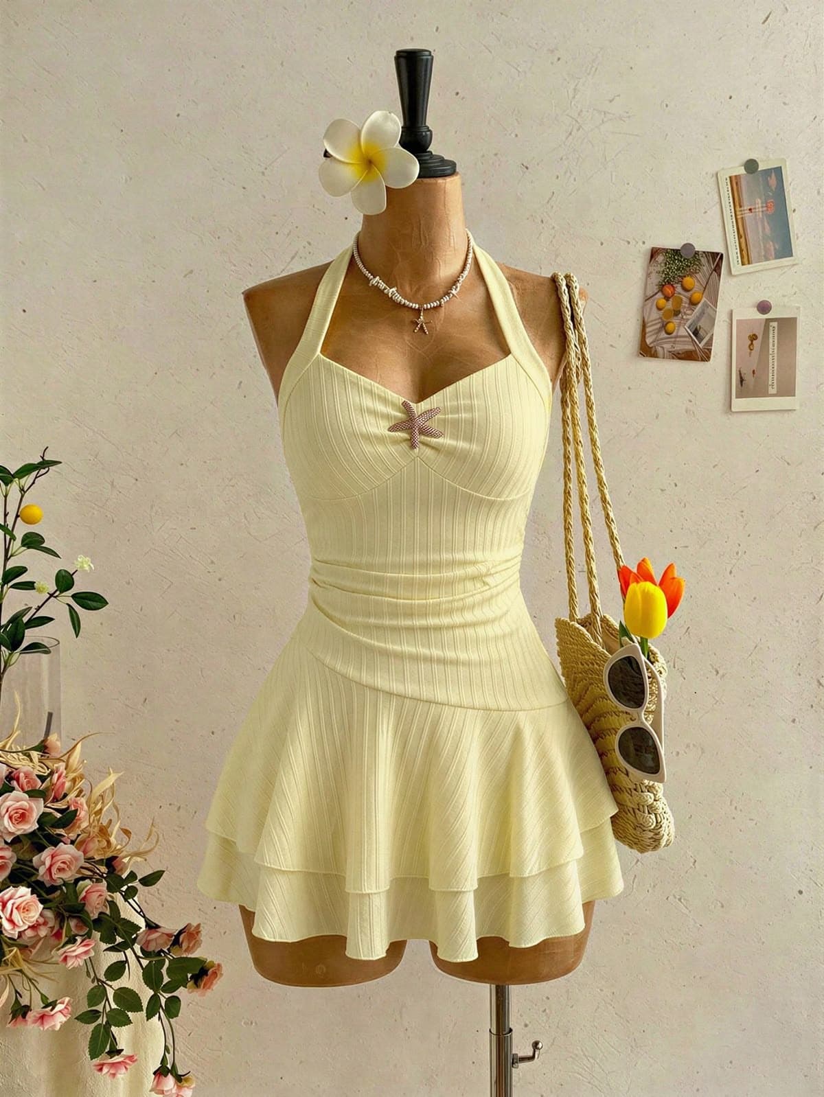 Robe mini élégante à volants